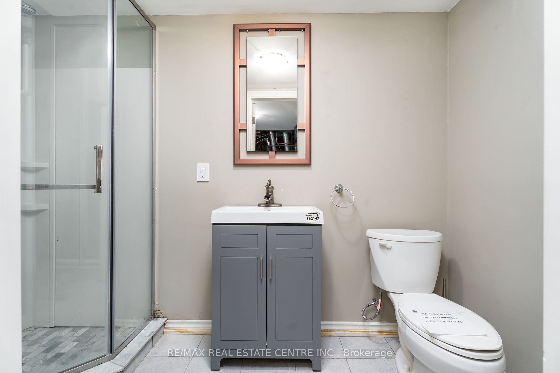76 Raylawn Cres
