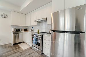 150 Canon Jackson Dr, #201