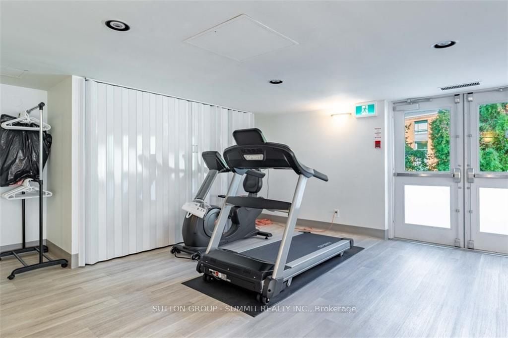 5280 Lakeshore Rd, #505