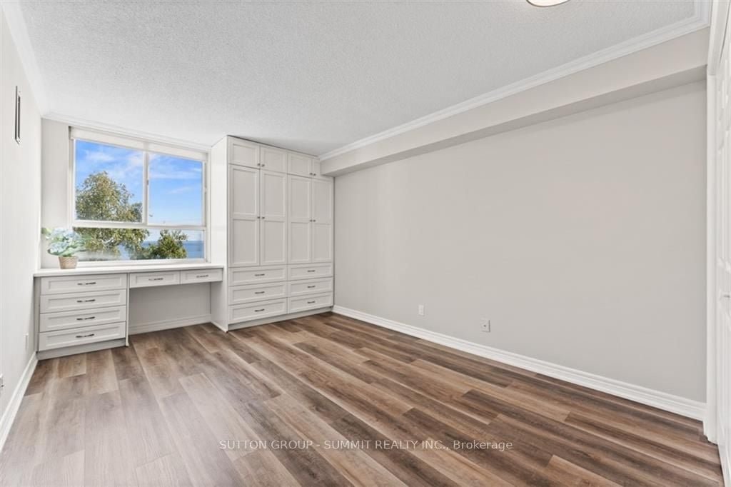 5280 Lakeshore Rd, #505