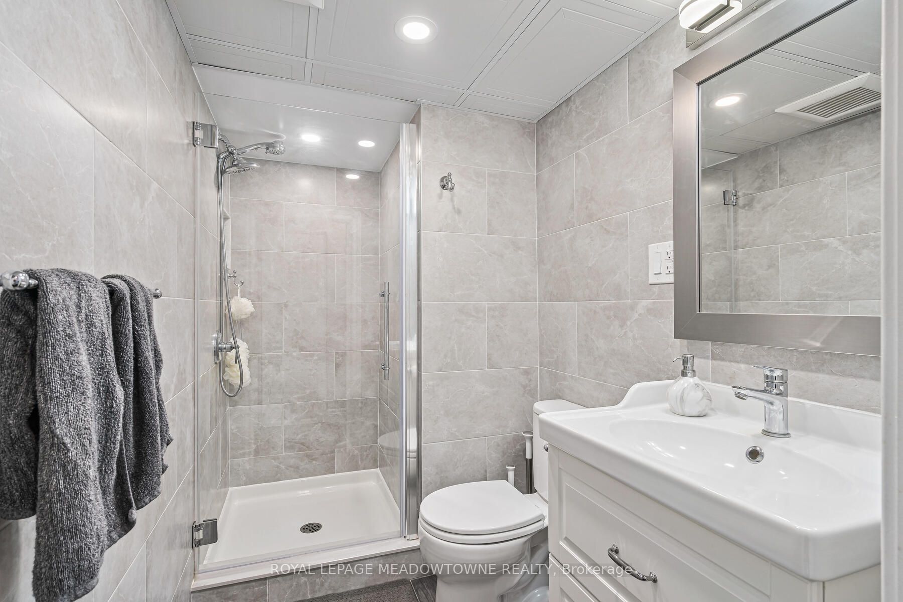14 Gower Crt