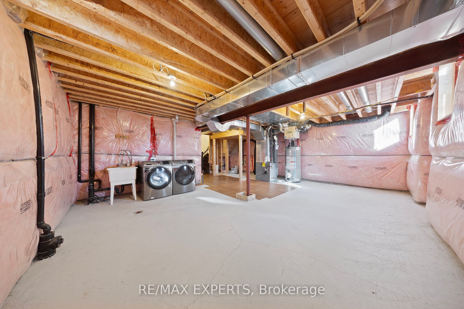 800 Glenbrook Ave