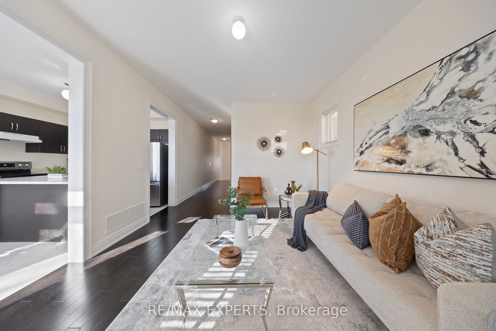 800 Glenbrook Ave