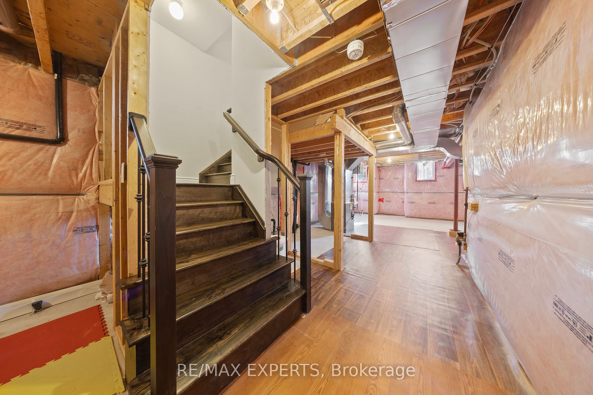 800 Glenbrook Ave