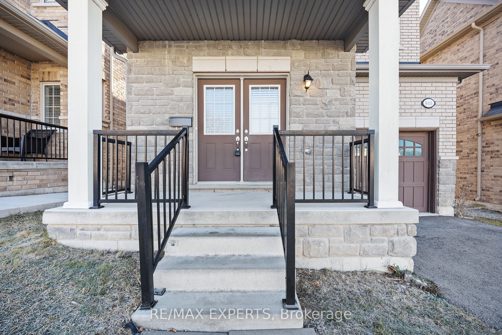 800 Glenbrook Ave