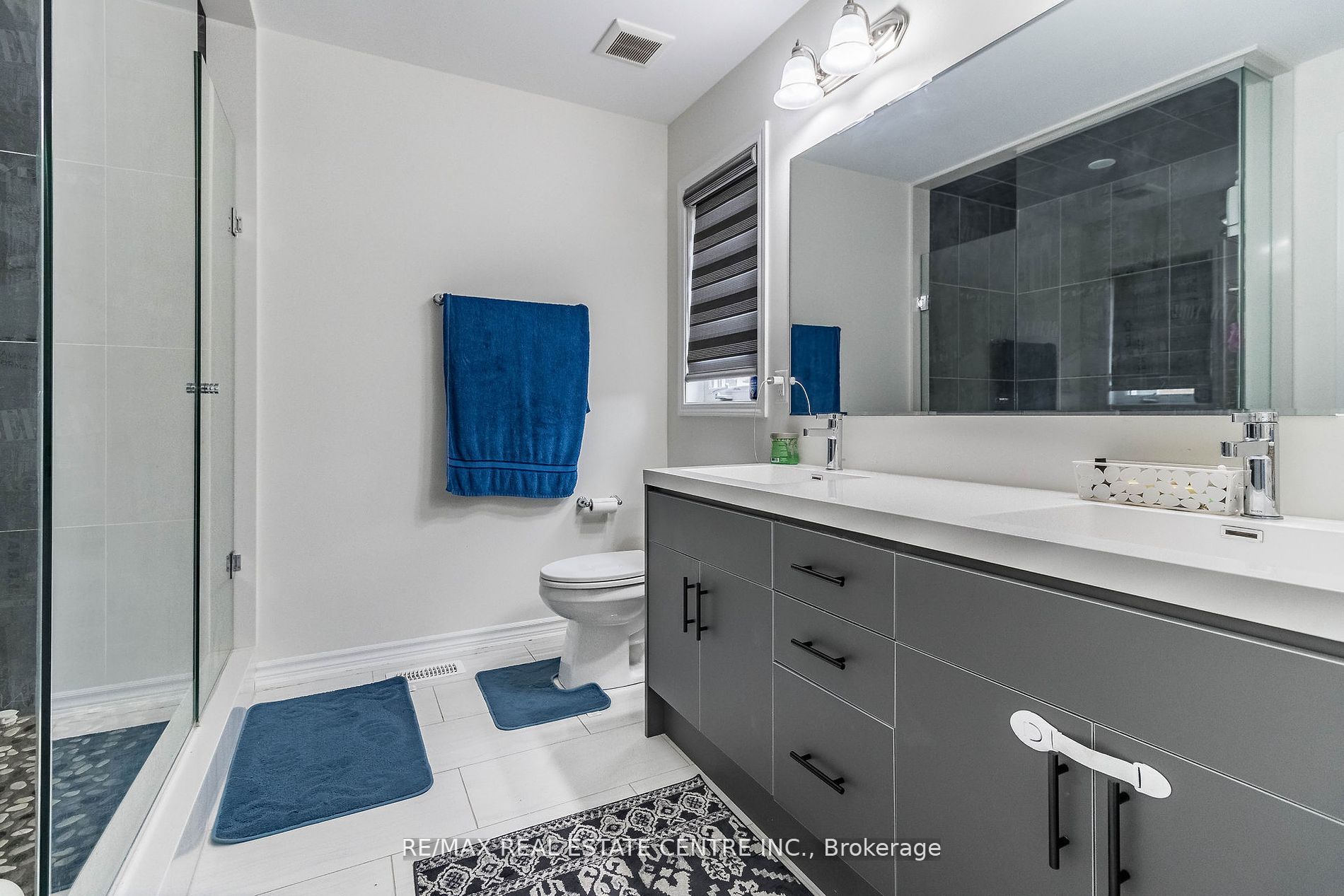 72 Circus Cres