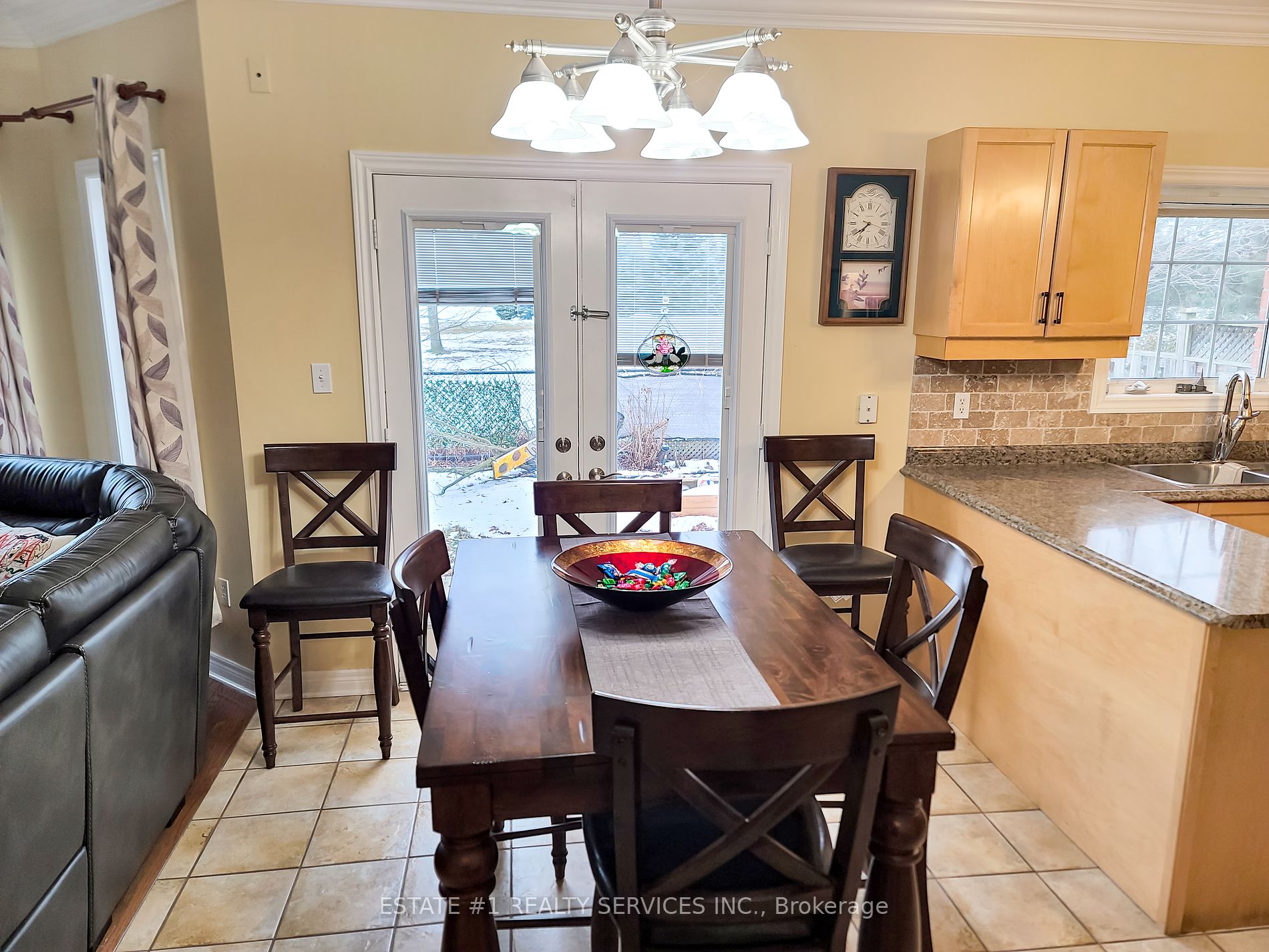 136 Van Scott Dr
