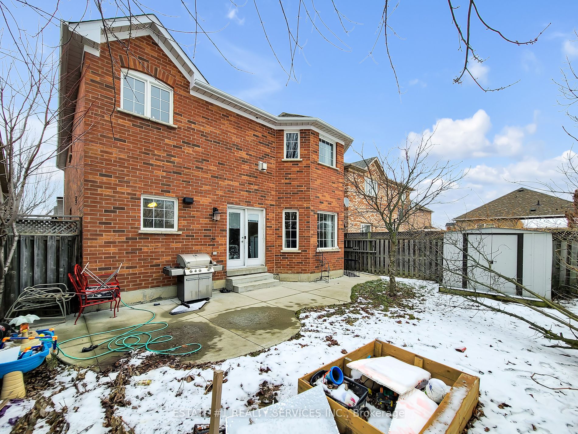 136 Van Scott Dr
