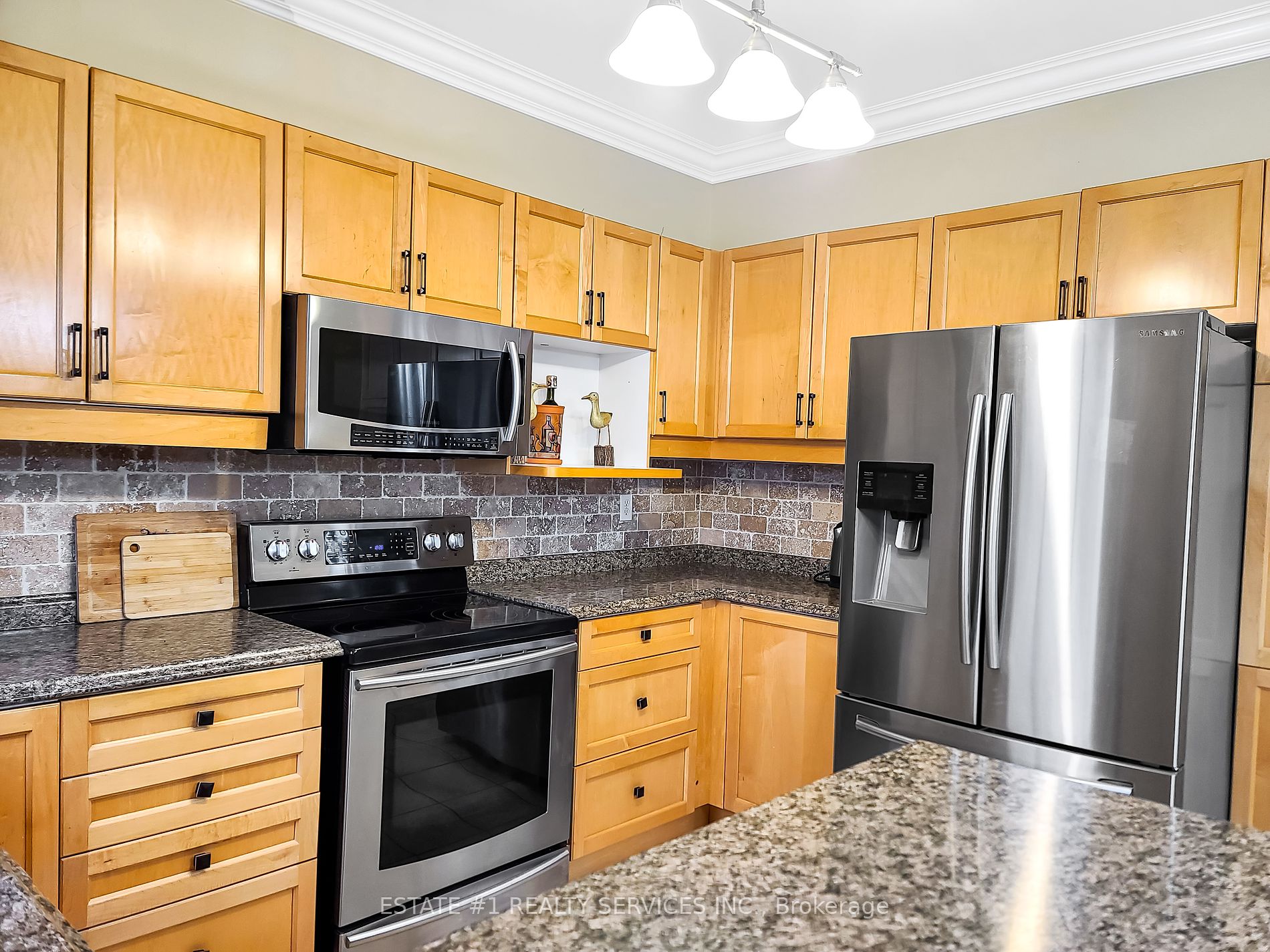136 Van Scott Dr