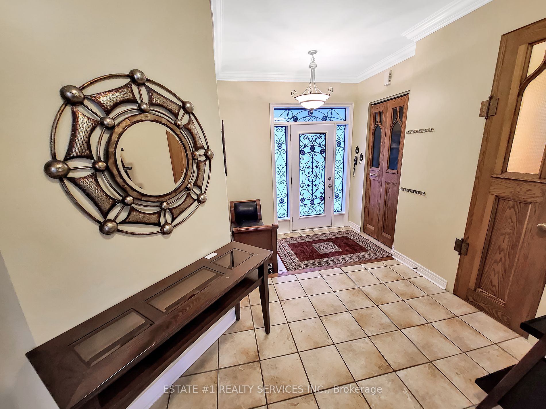 136 Van Scott Dr