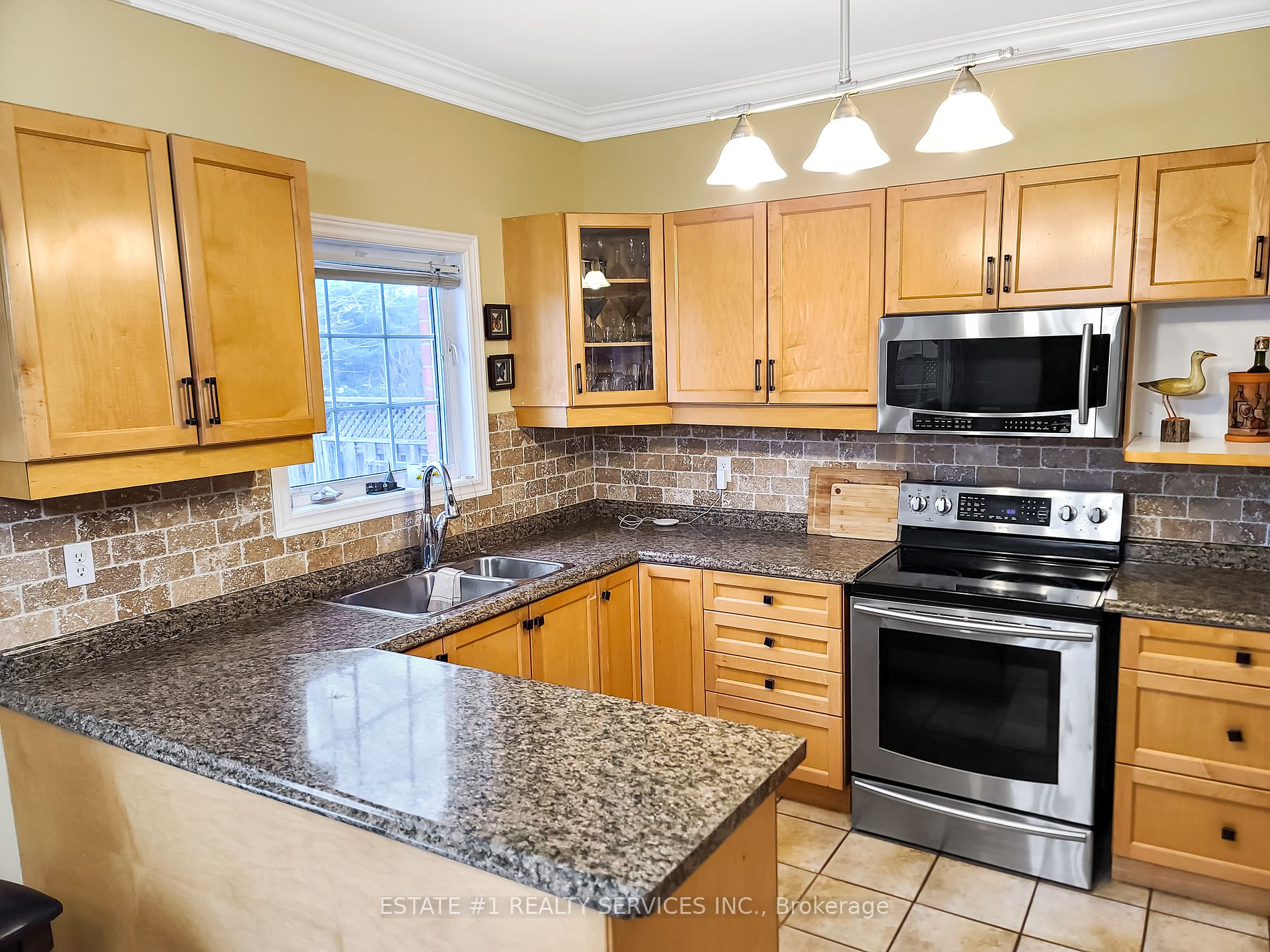 136 Van Scott Dr