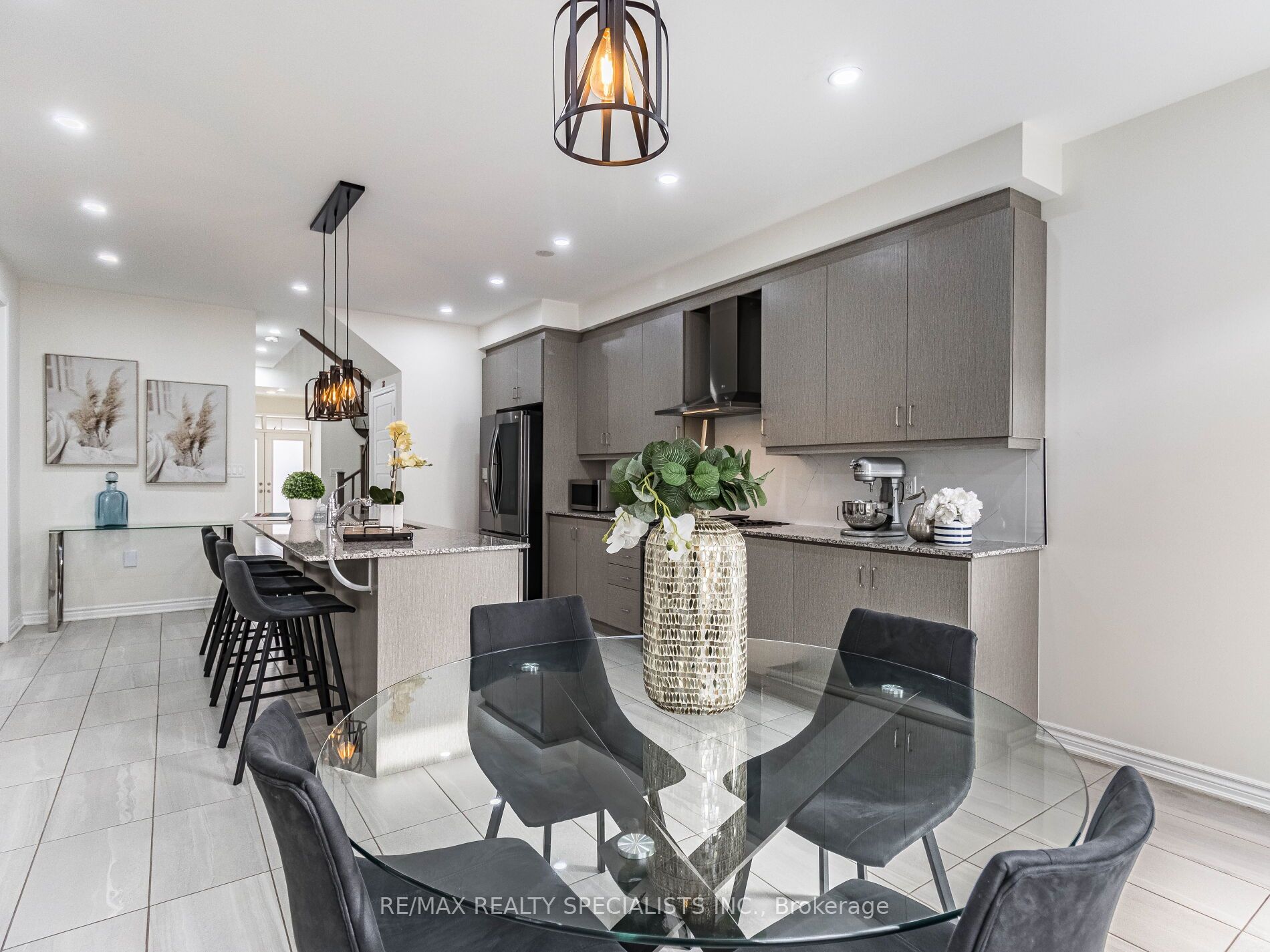 10 Speckled Alder Street