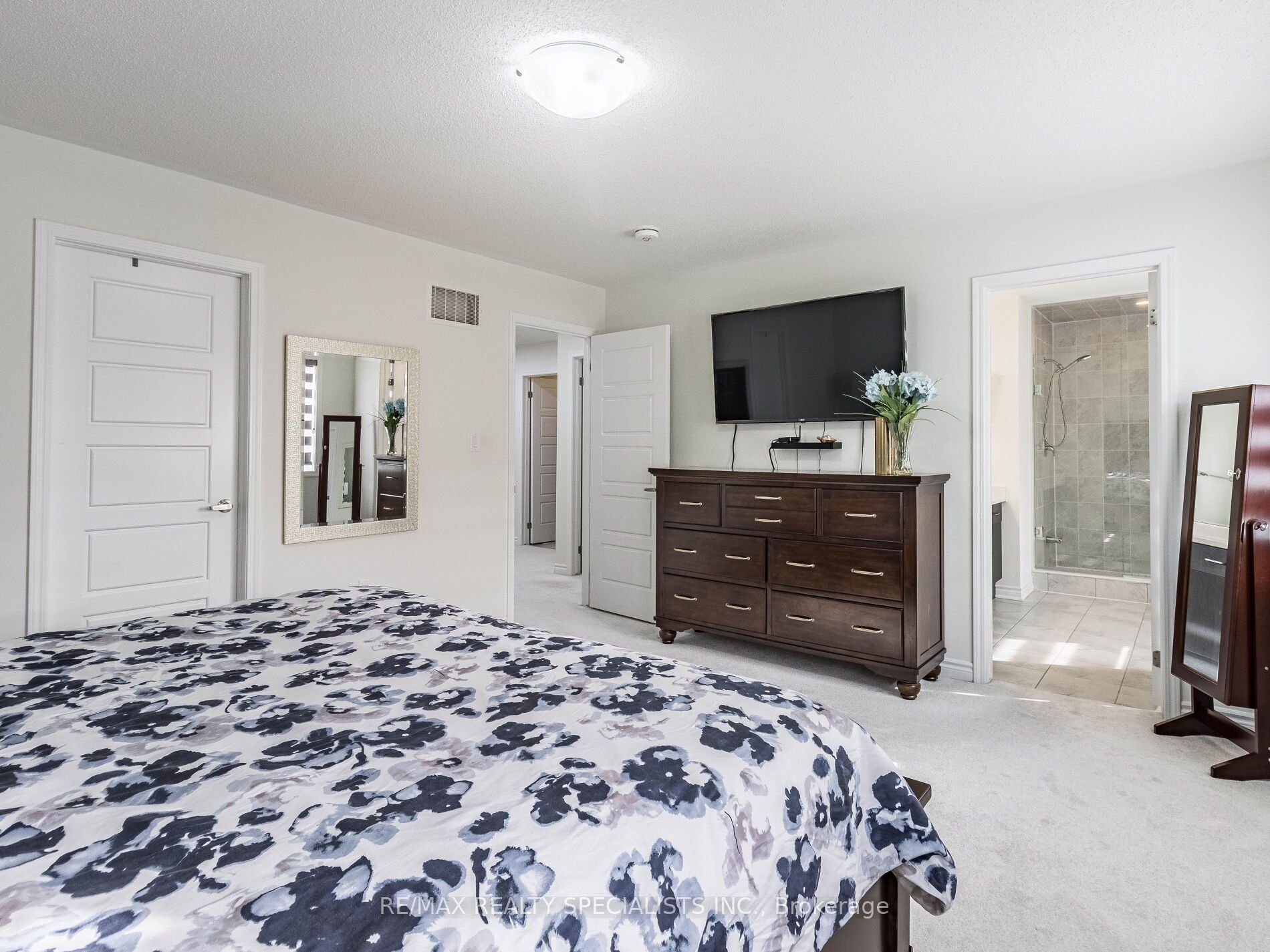 10 Speckled Alder Street