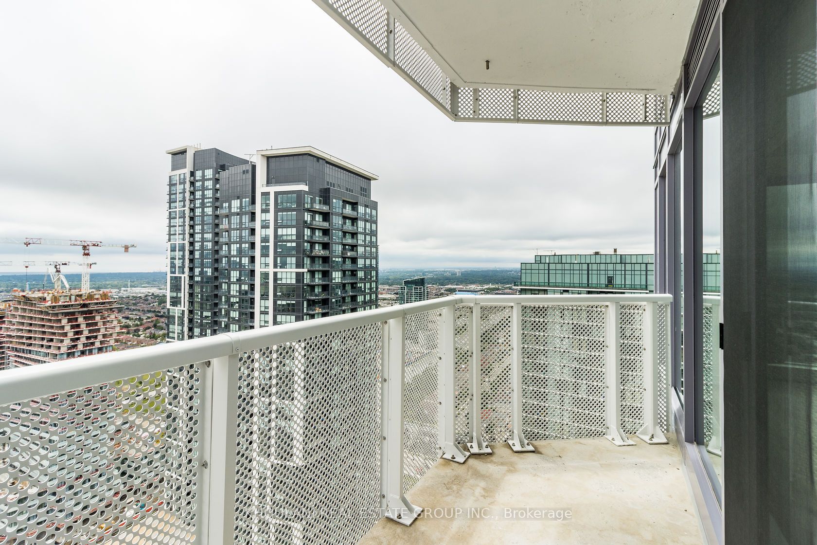 4065 Confederation Pkwy, #3910