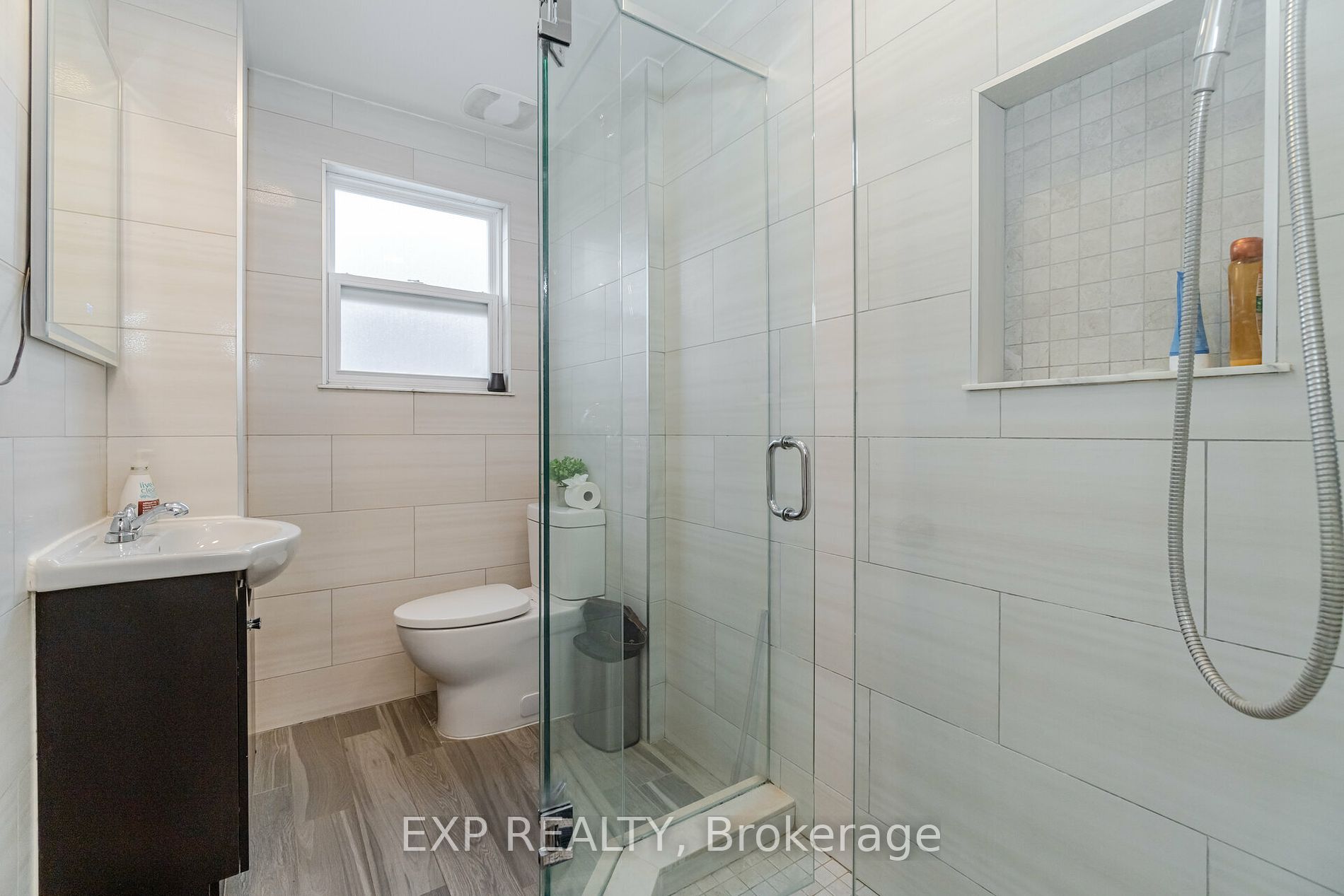 84 Rosethorn Avenue