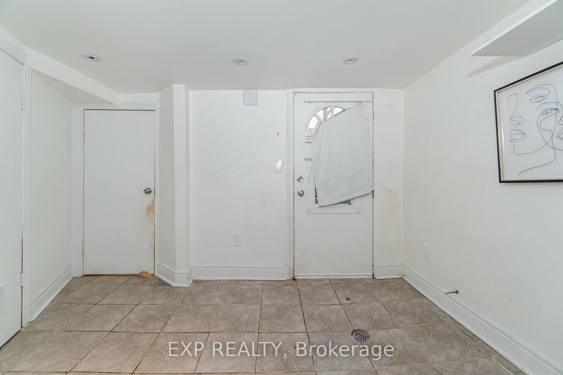 84 Rosethorn Avenue