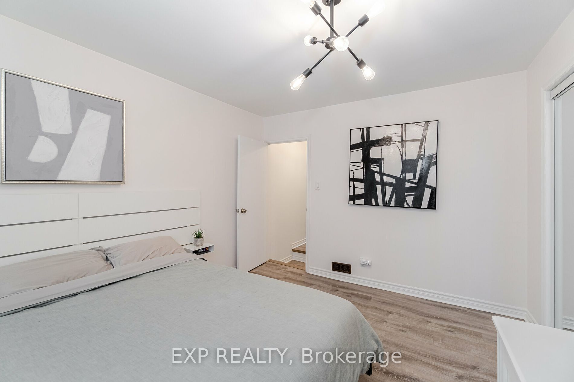 84 Rosethorn Avenue