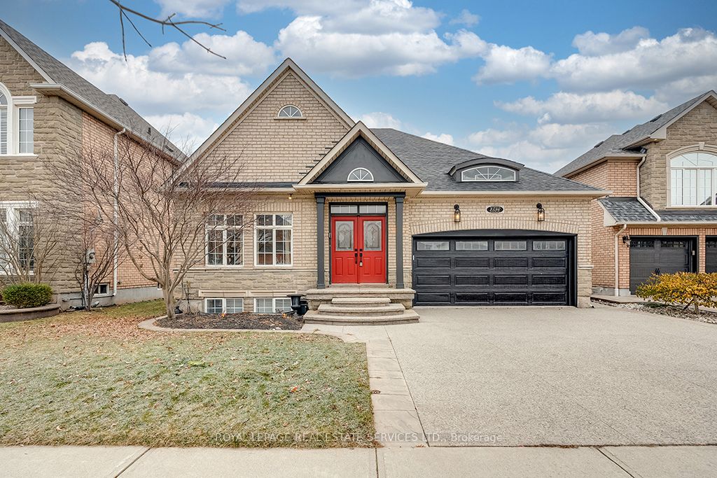 2596 North Ridge Trail