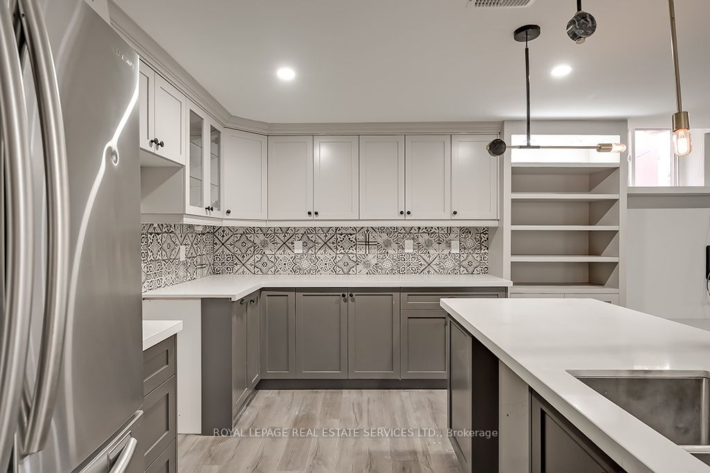 2596 North Ridge Trail