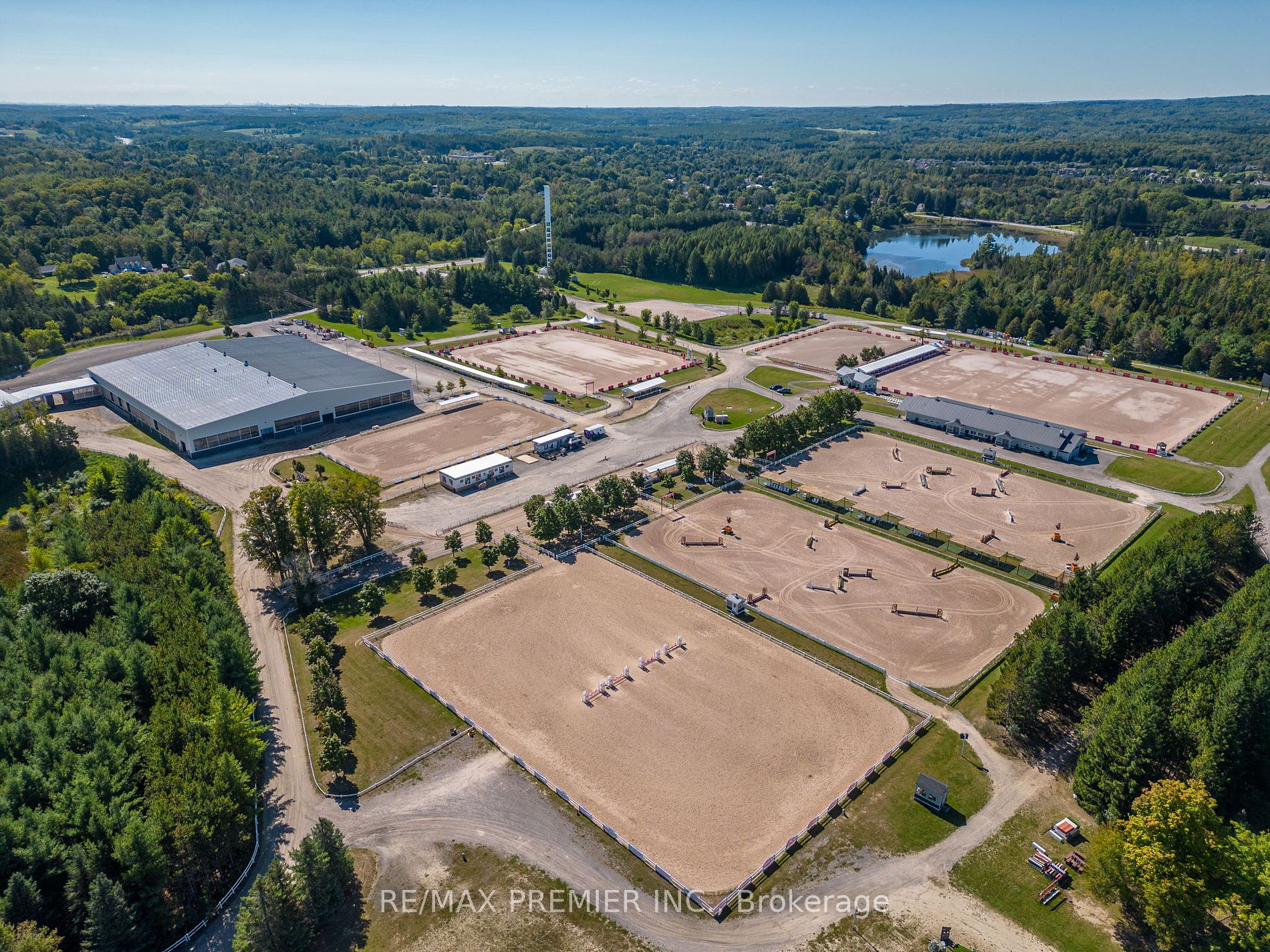 3 Moraine Pl