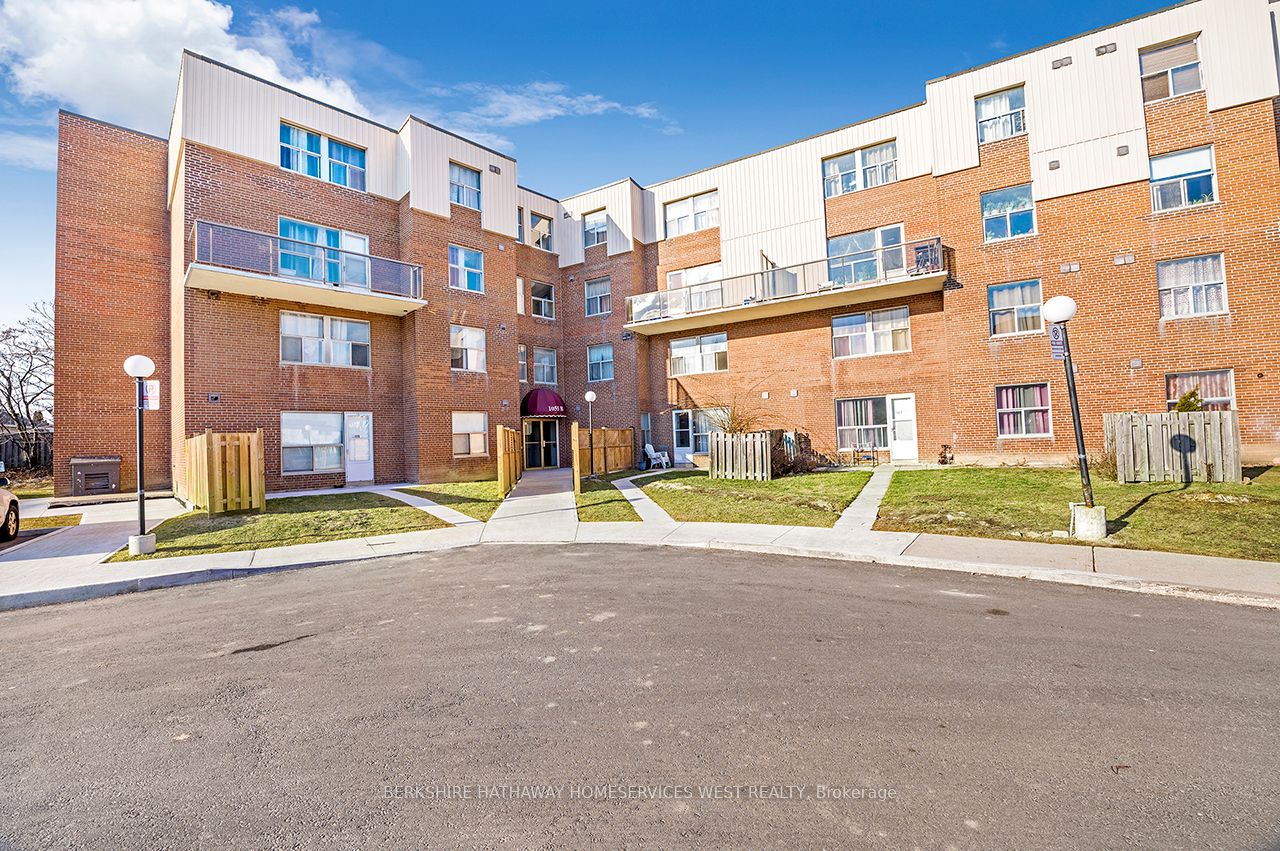 1055 Forestwood Dr, #221