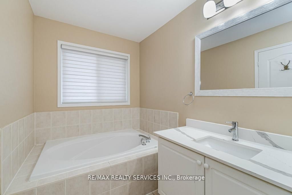 20 Edenvalley Rd