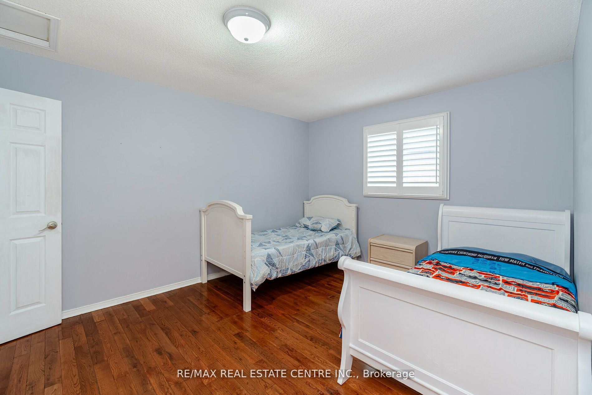 36 Smye Crt