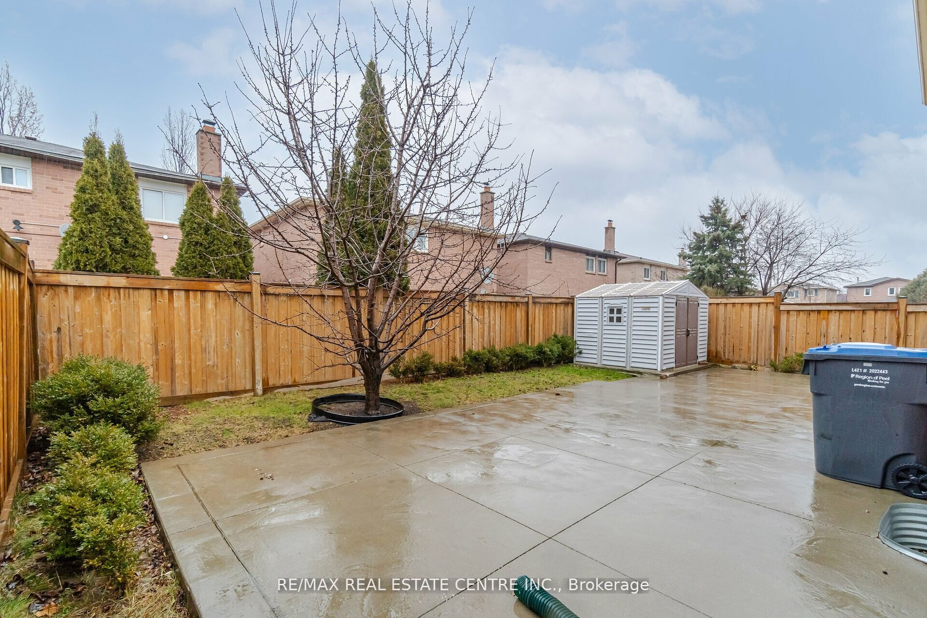 36 Smye Crt