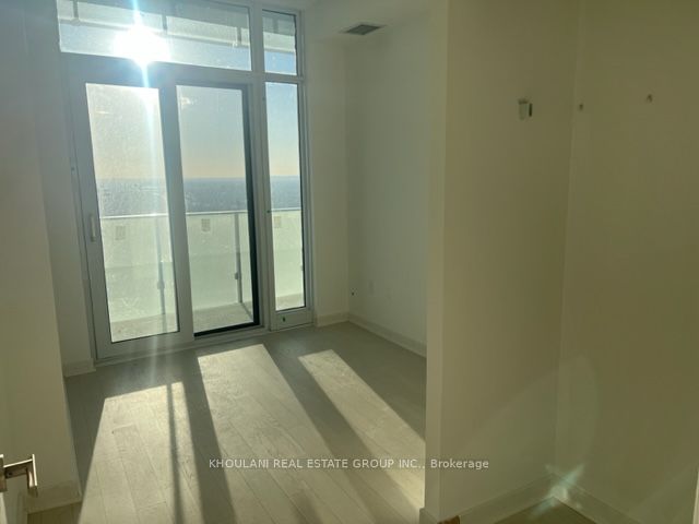 3900 Confederation Parkway #6010