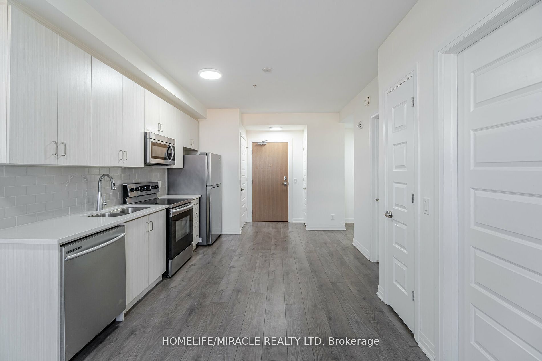 1105 Leger Way, #522