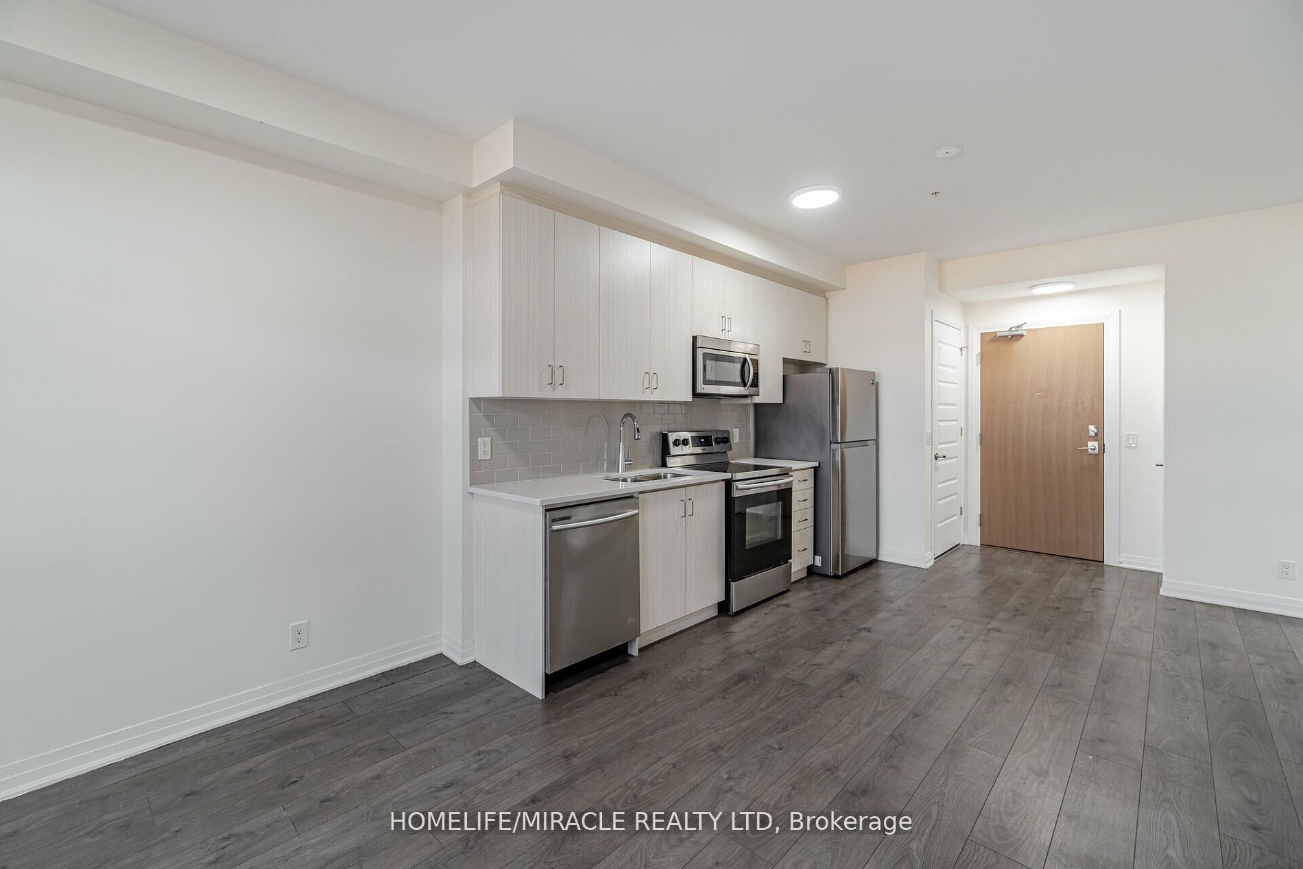 1105 Leger Way, #522