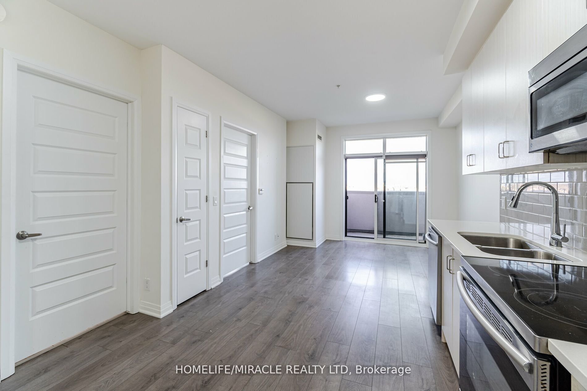 1105 Leger Way, #522