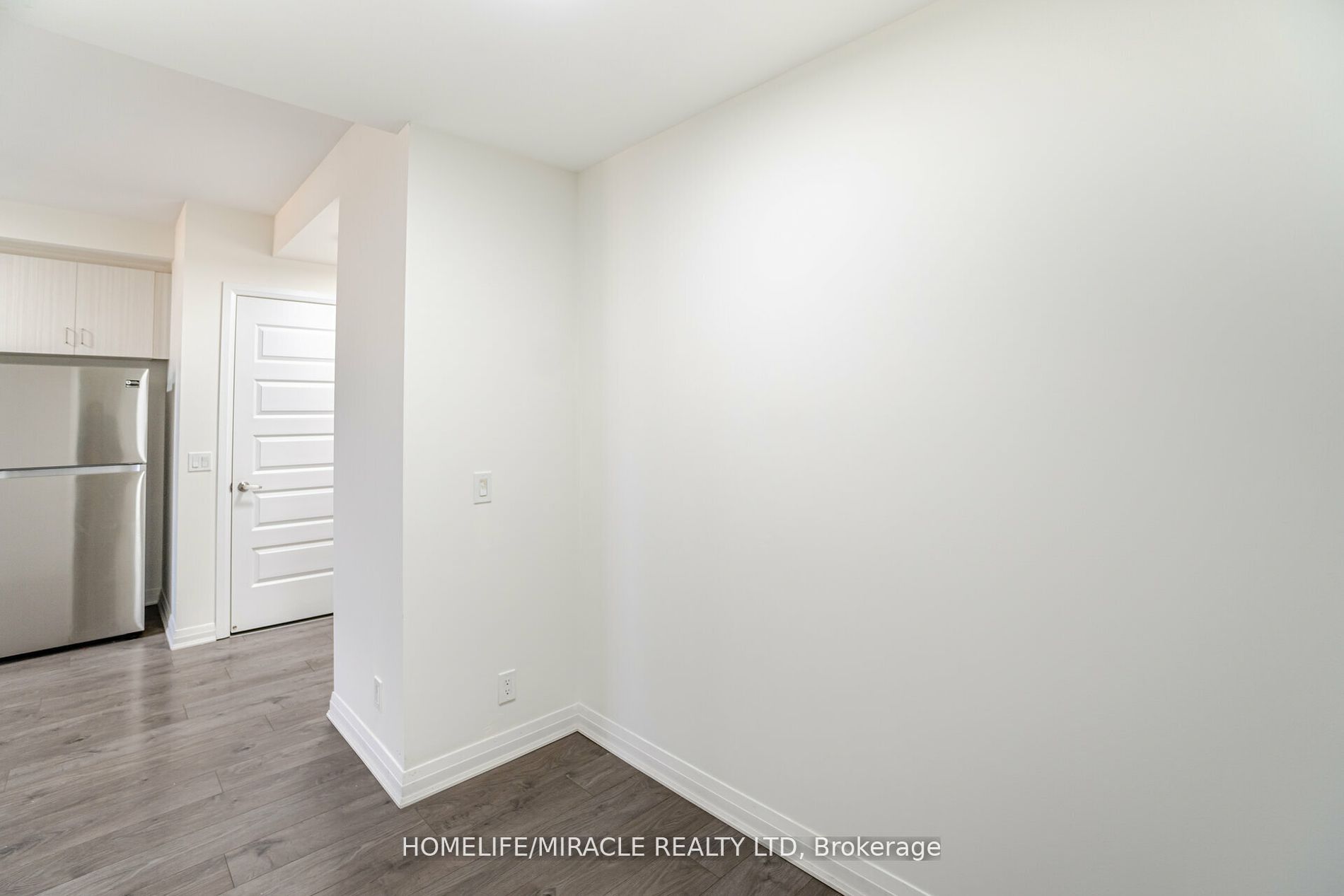 1105 Leger Way, #522