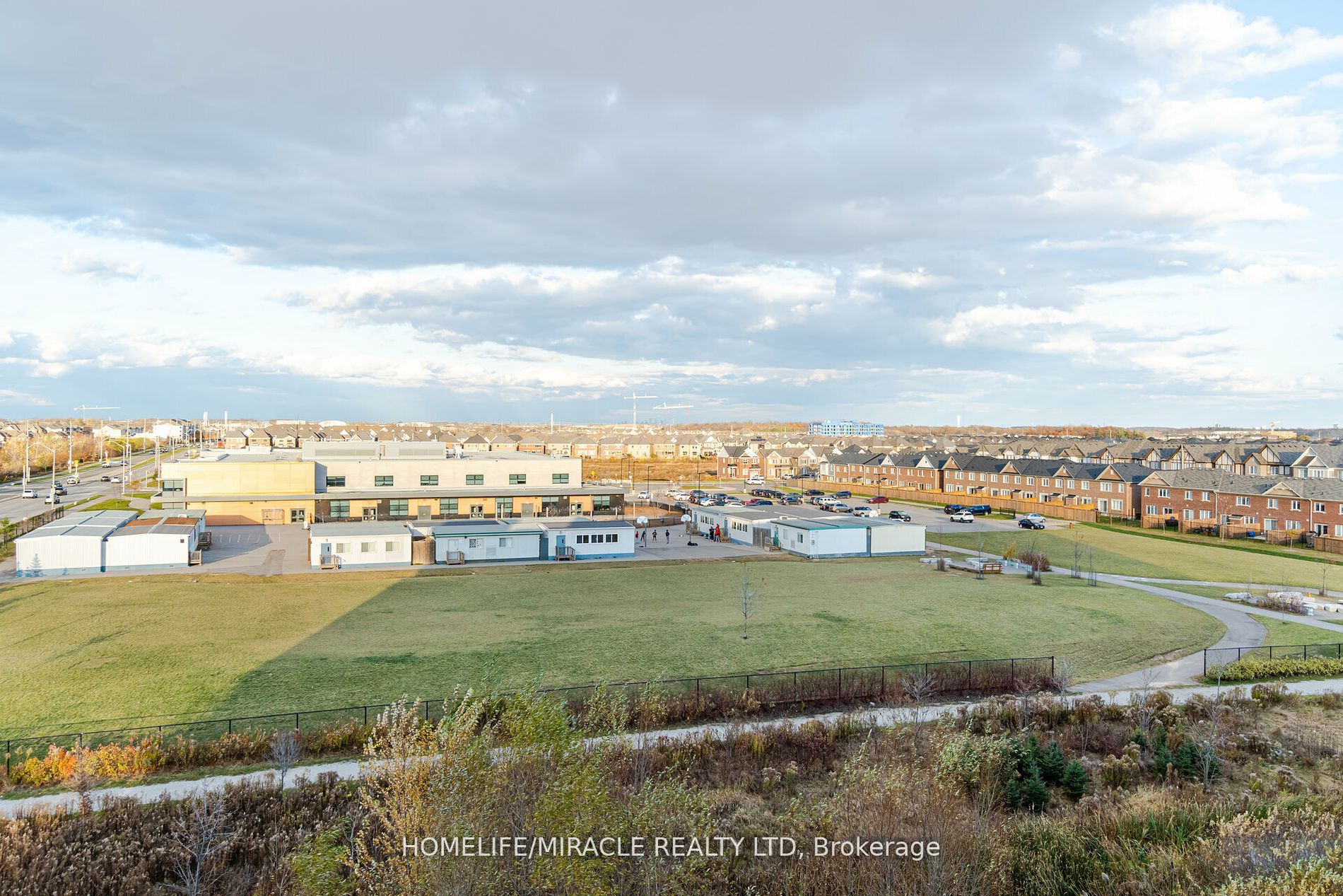 1105 Leger Way, #522