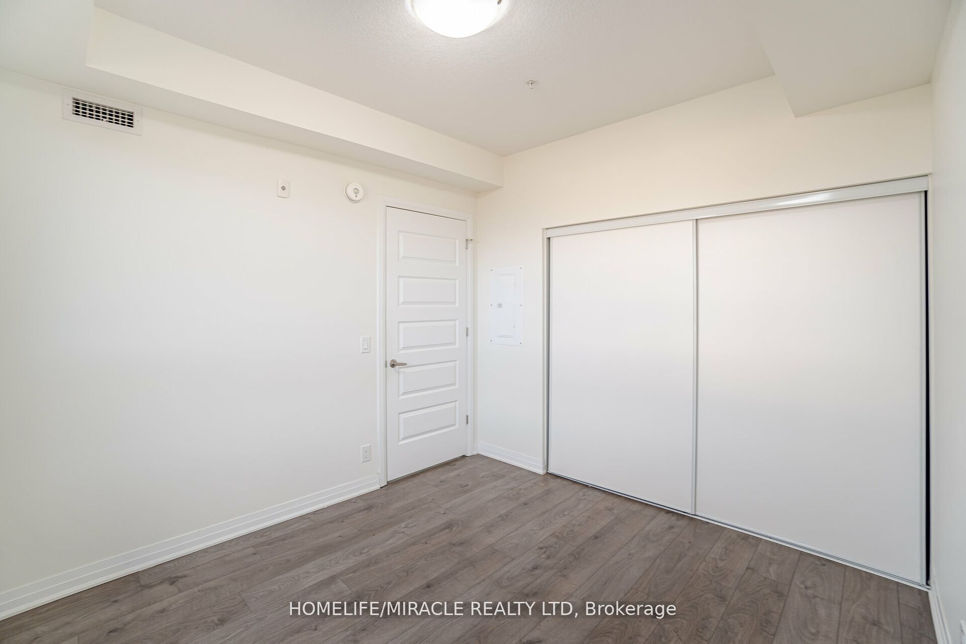 1105 Leger Way, #522