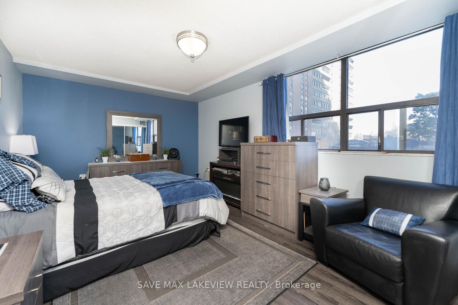 18 Knightsbridge Rd, ##104