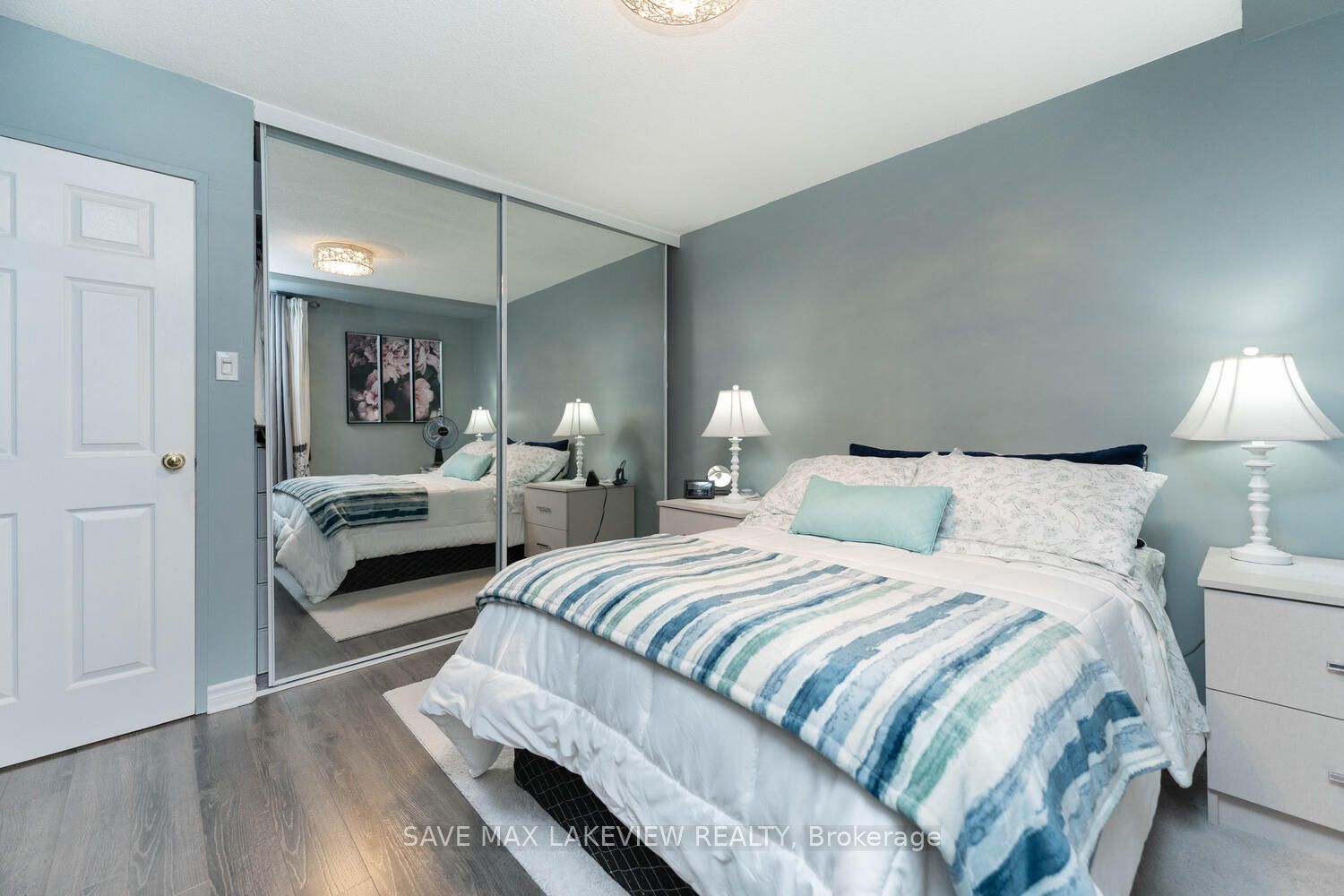 18 Knightsbridge Rd, ##104