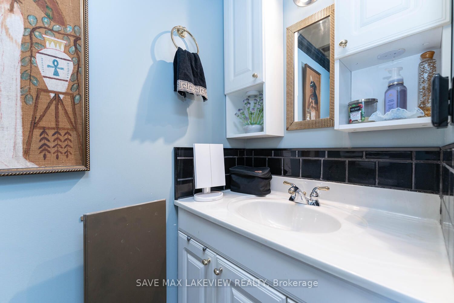 18 Knightsbridge Rd, ##104