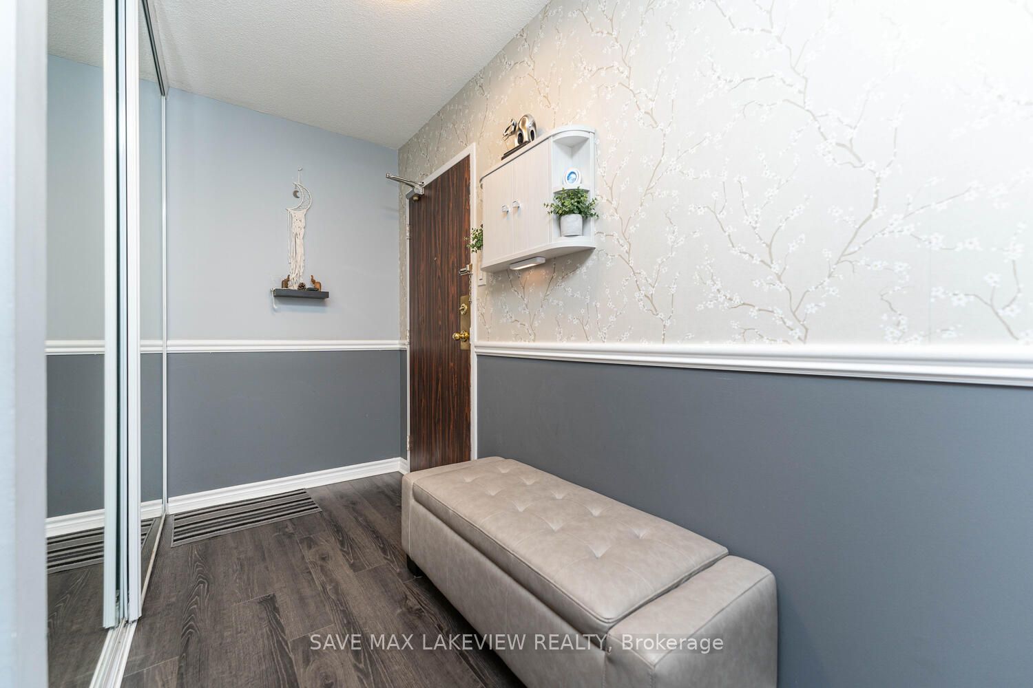 18 Knightsbridge Rd, ##104