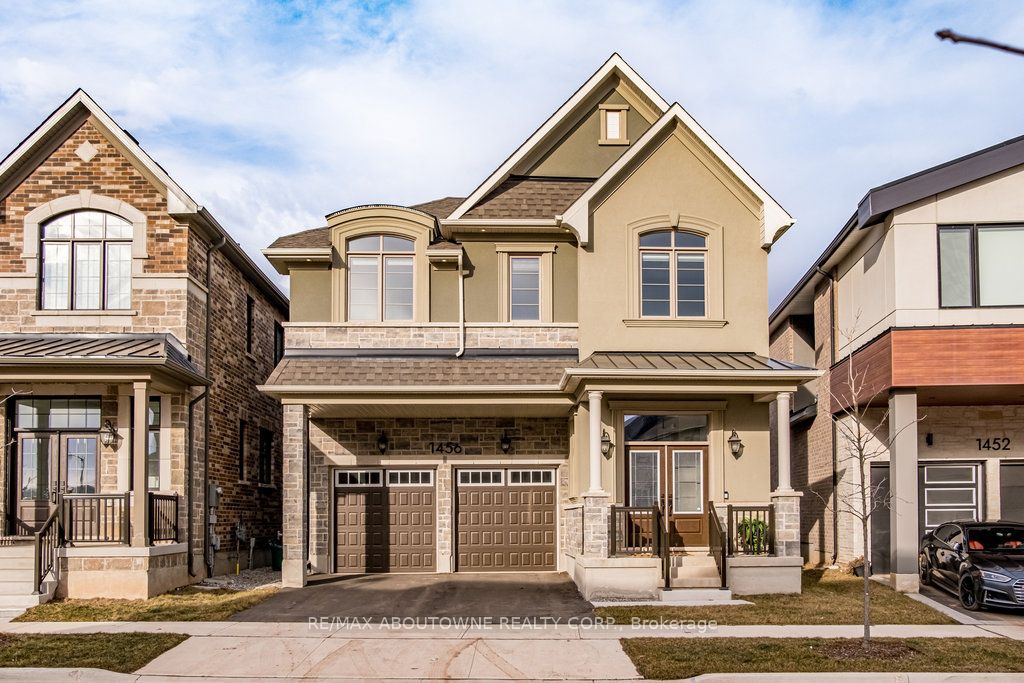 1456 Ford Strathy Crescent