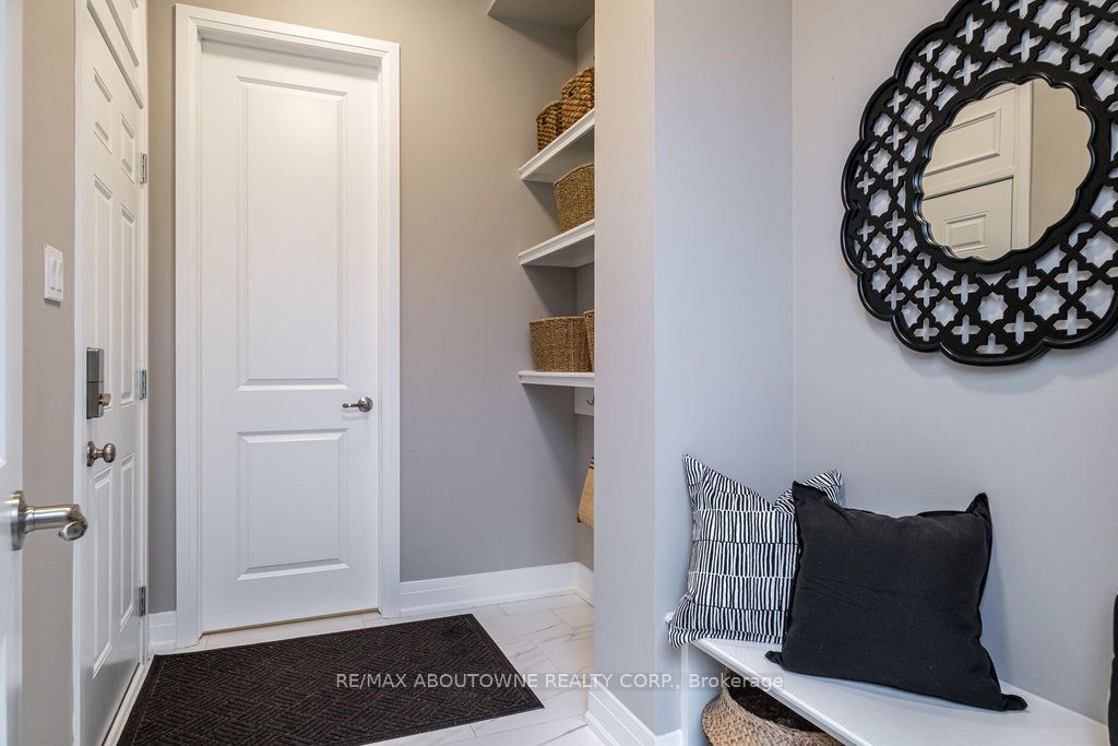 1456 Ford Strathy Crescent