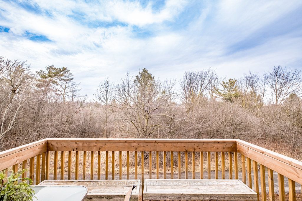1456 Ford Strathy Crescent