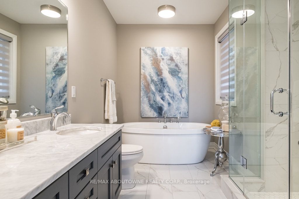1456 Ford Strathy Crescent