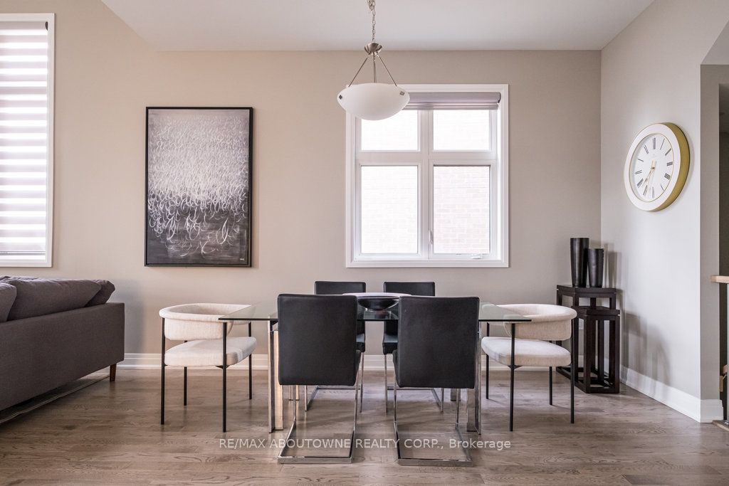 1456 Ford Strathy Crescent