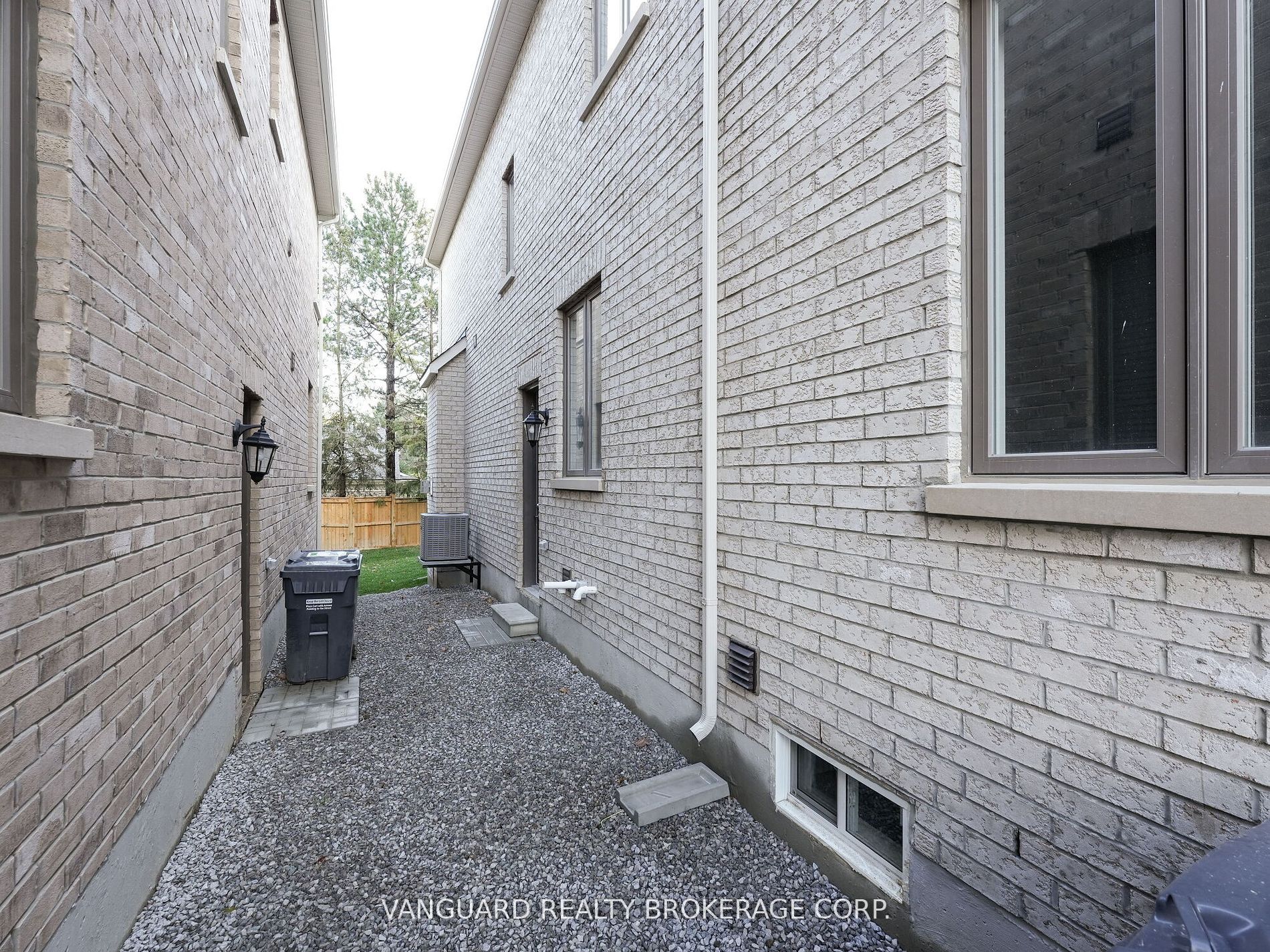3 Clover Bend Terrace, #BSMT