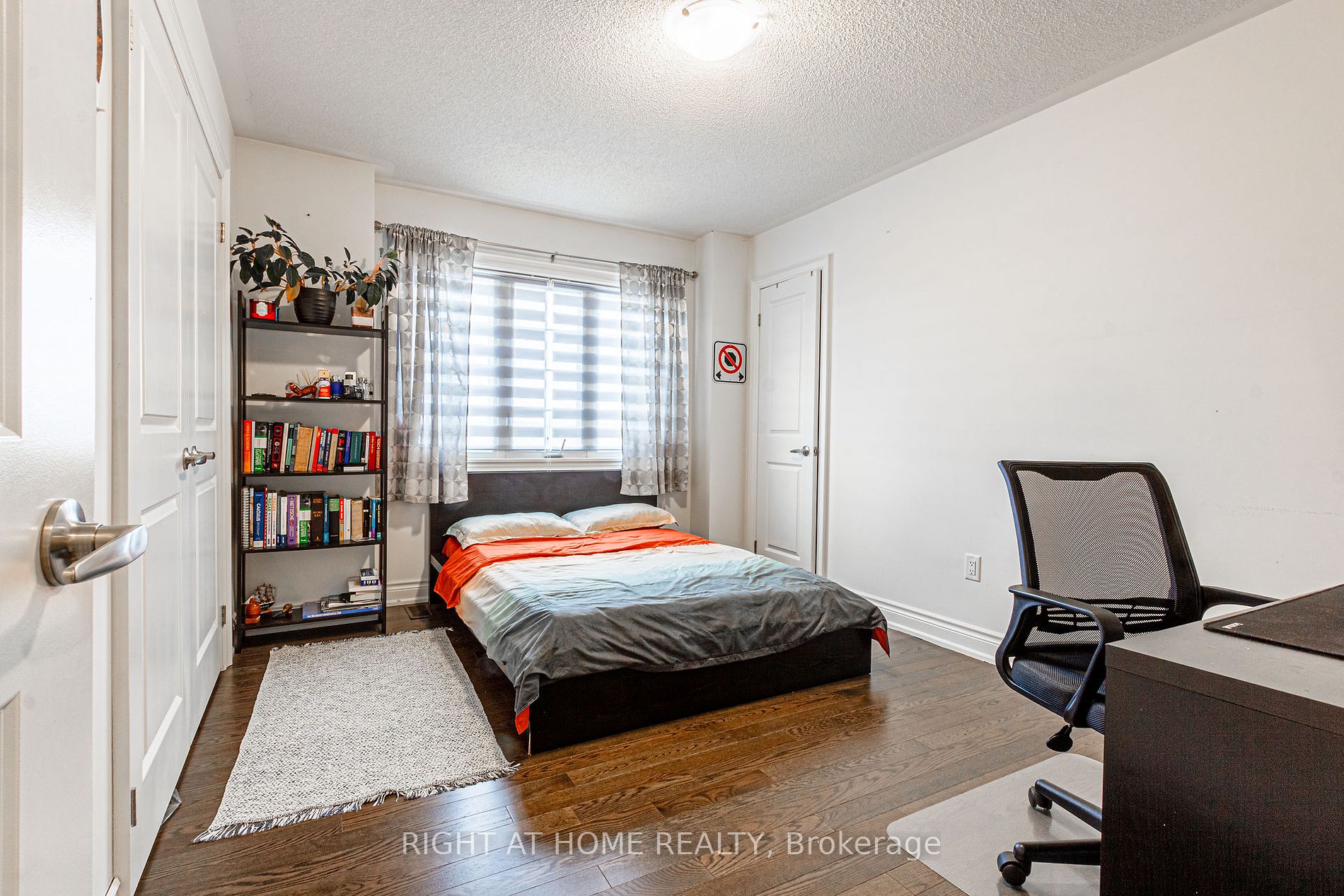 1192 Raspberry Terrace