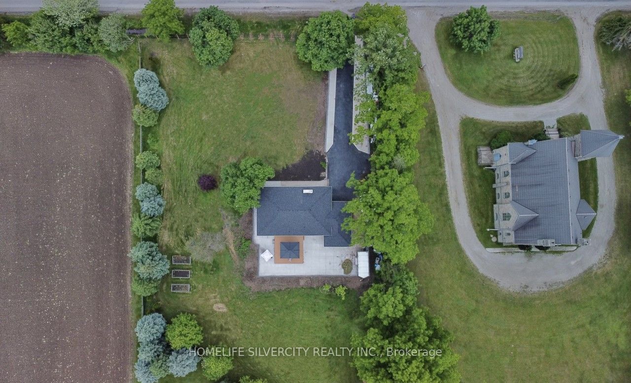 16817 22 Side Road