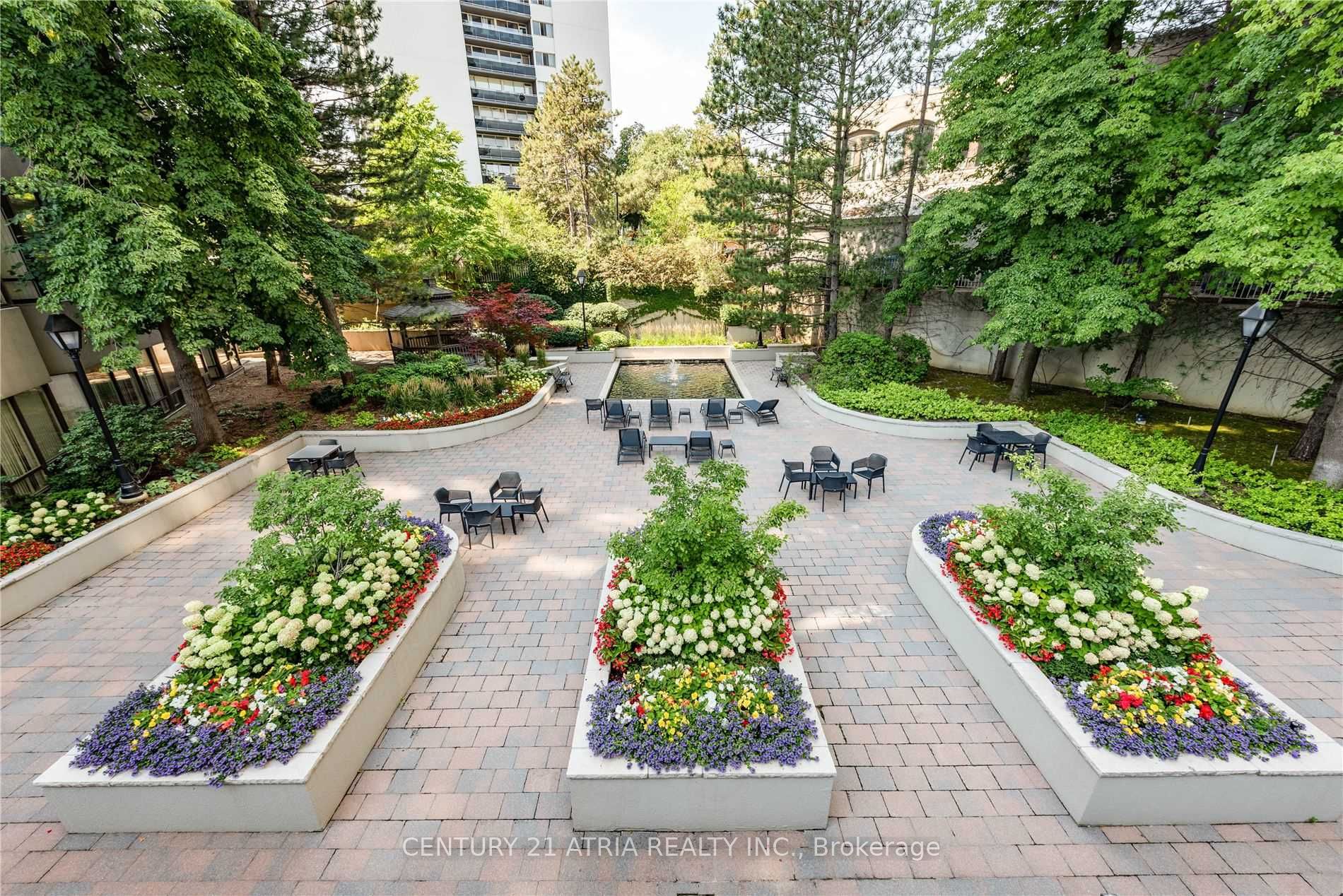 1320 Islington Ave, #405