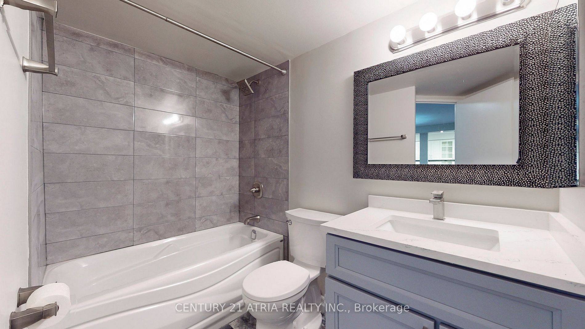 1320 Islington Ave, #405