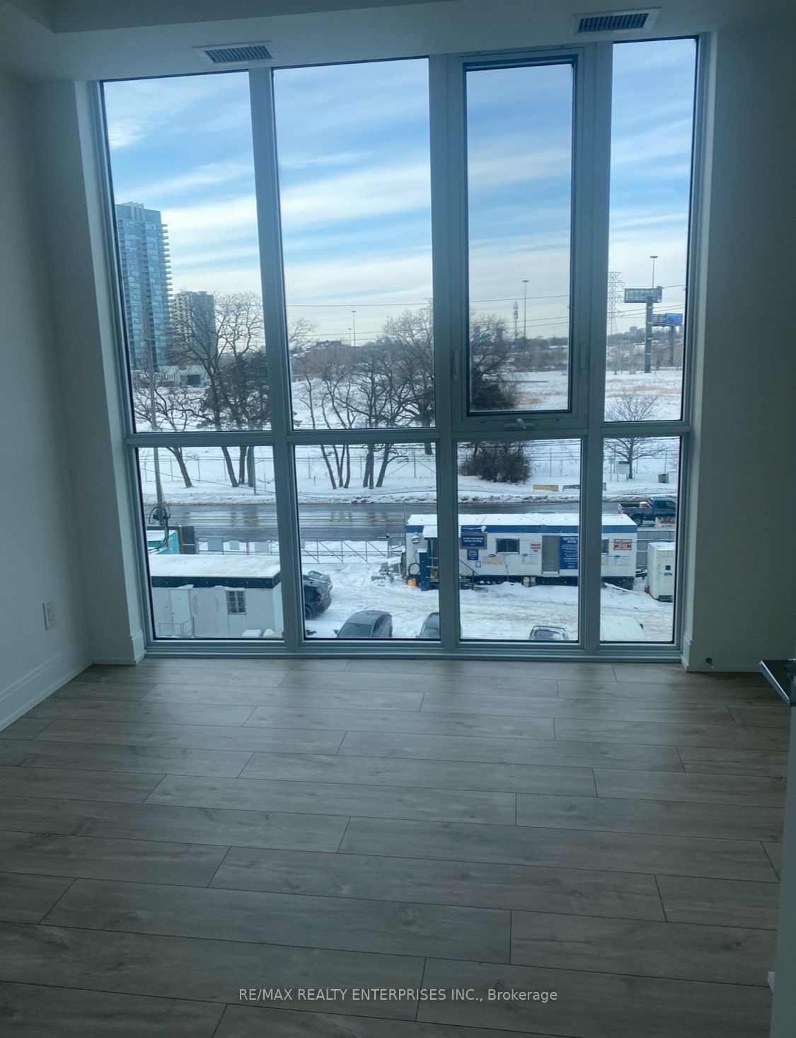 70 Annie Craig Drive #402